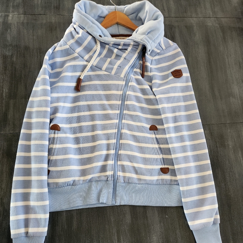Wapakome light blue/ white stripe sweatshirt